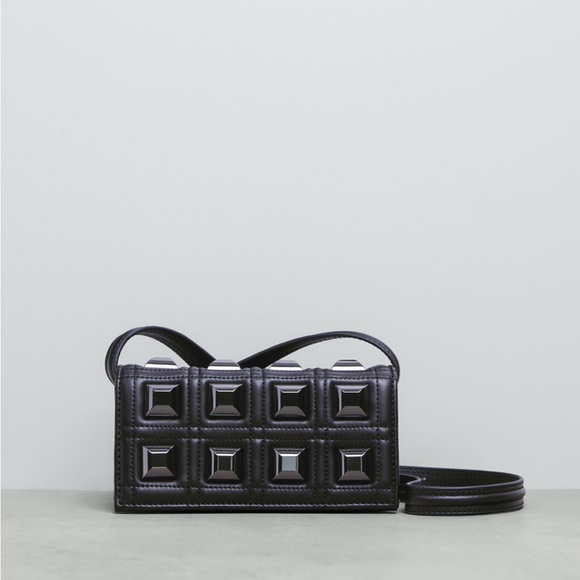 Zara Studded crossbody bag - Picture 1 of 4